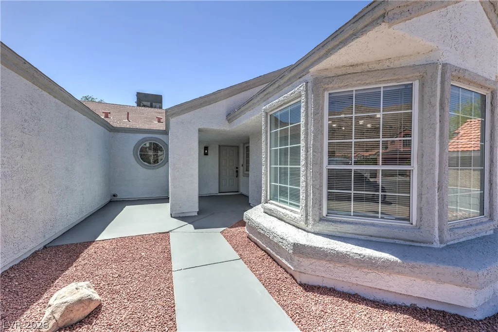 2215 Little River, Las Vegas, NV 89156