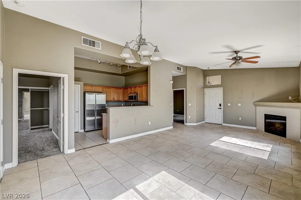 8985 Durango, Las Vegas, NV 89113