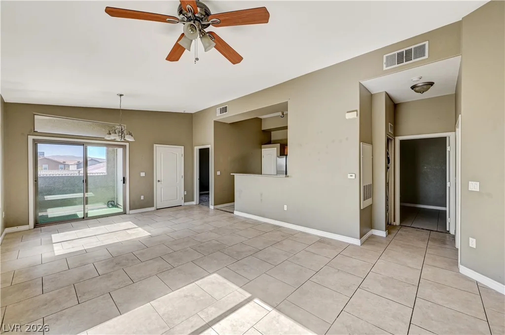 8985 Durango, Las Vegas, NV 89113