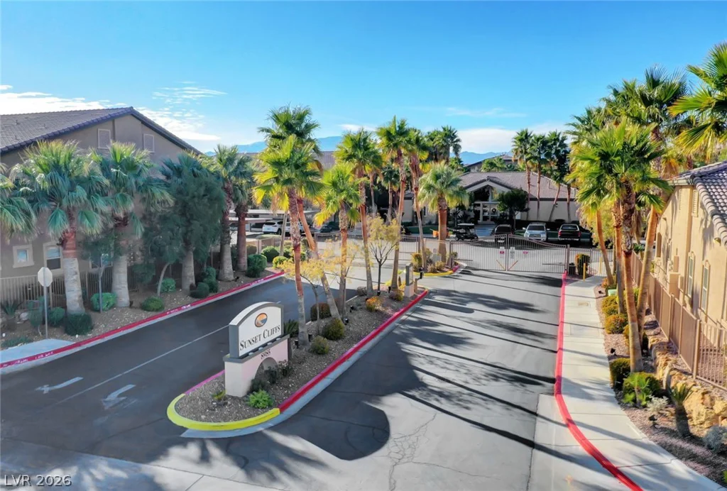 8985 Durango, Las Vegas, NV 89113