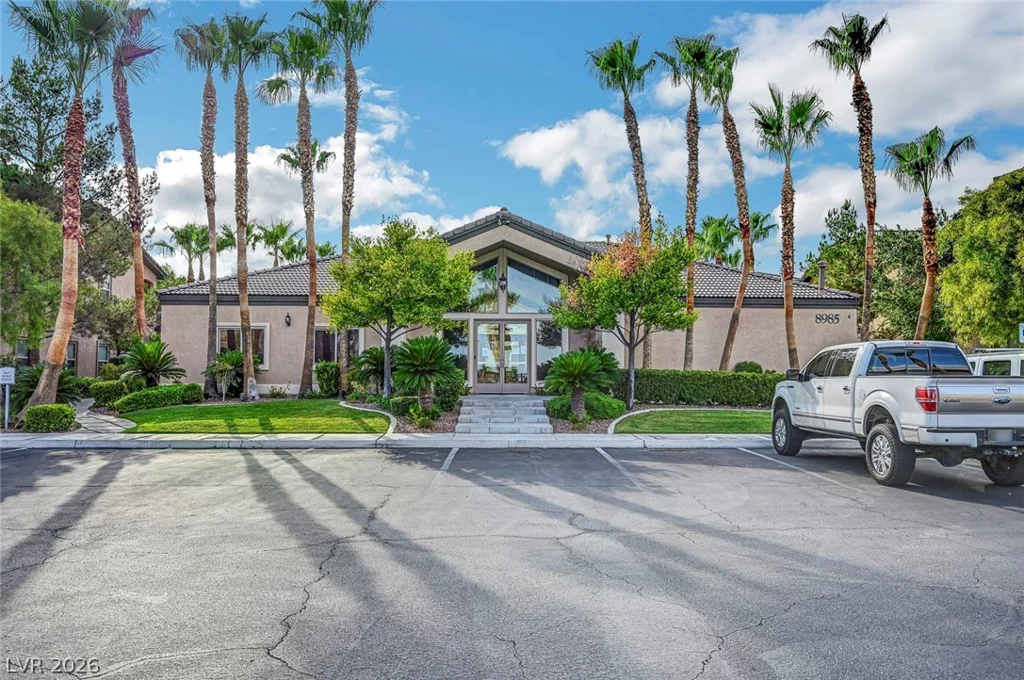 8985 Durango, Las Vegas, NV 89113