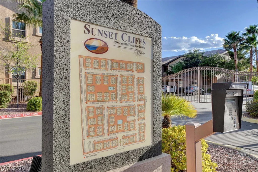 8985 Durango, Las Vegas, NV 89113