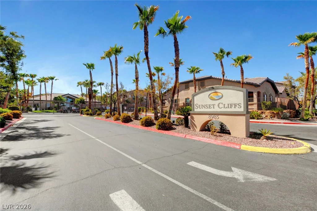 8985 Durango, Las Vegas, NV 89113