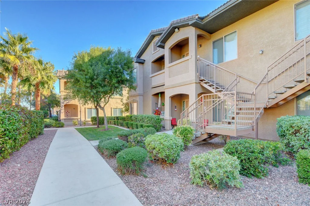 8985 Durango, Las Vegas, NV 89113