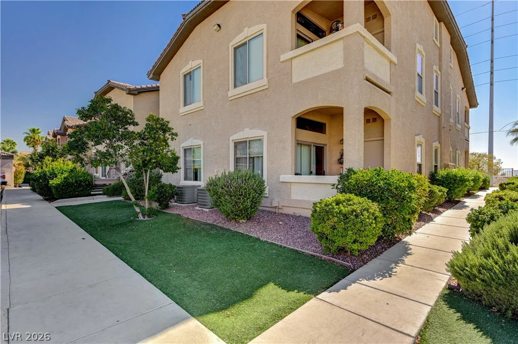 8985 Durango, Las Vegas, NV 89113