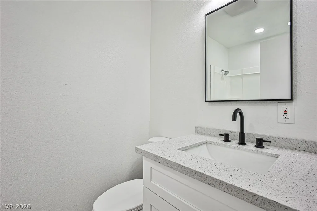 704 Kraemer, Las Vegas, NV 89107