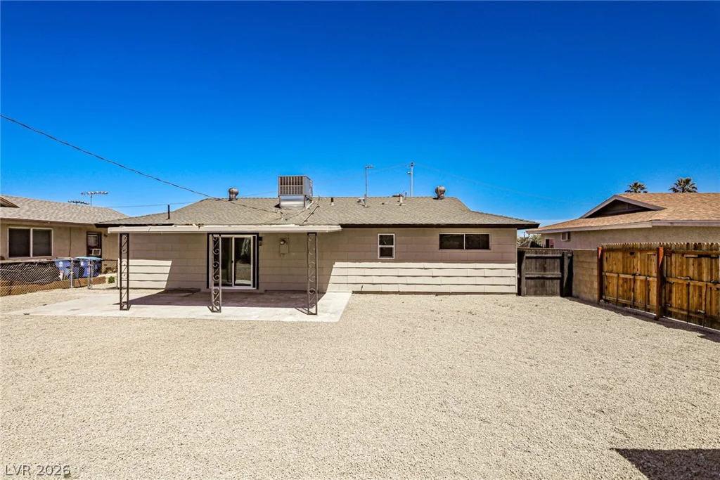 704 Kraemer, Las Vegas, NV 89107