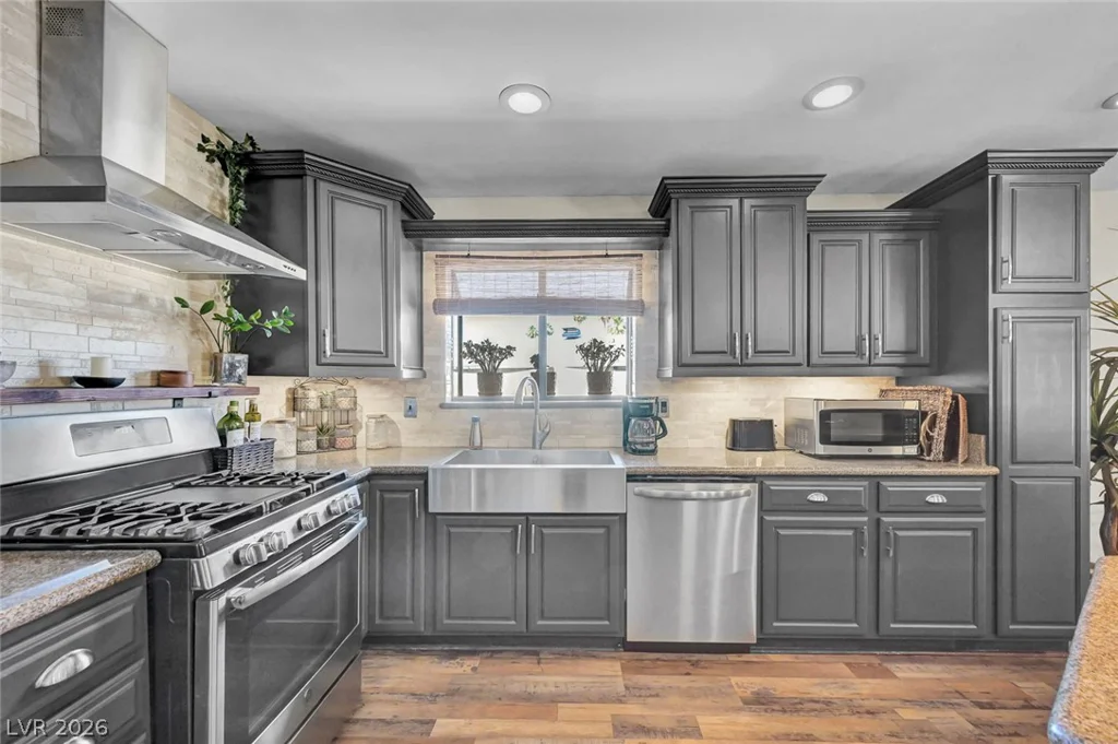 3949 Brighthill, Las Vegas, NV 89121