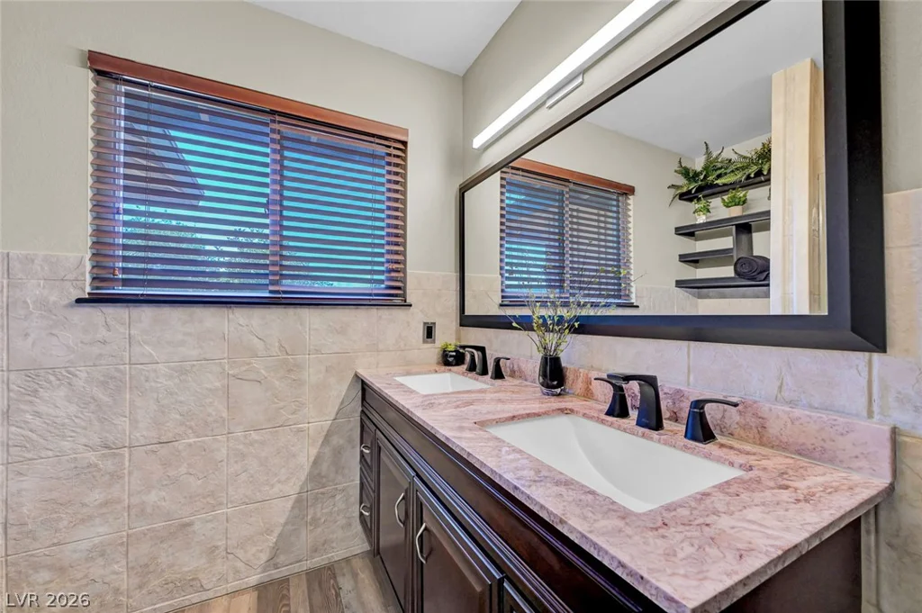 3949 Brighthill, Las Vegas, NV 89121