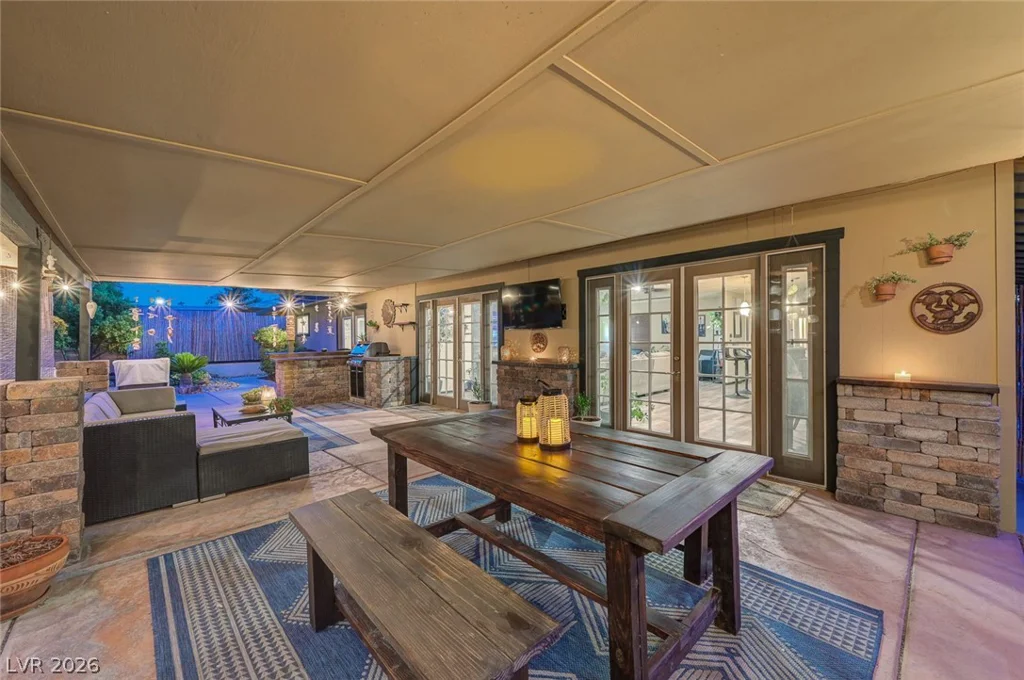 3949 Brighthill, Las Vegas, NV 89121