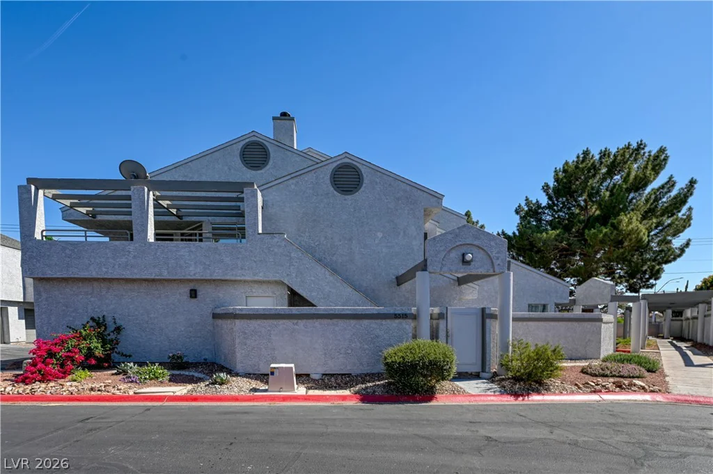 5515 Orchard, Las Vegas, NV 89110