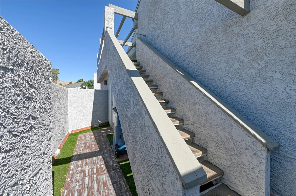 5515 Orchard, Las Vegas, NV 89110