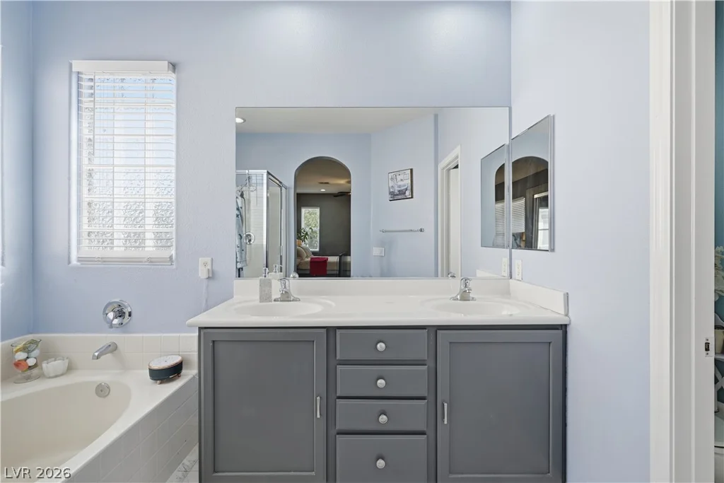 10876 Avenzano, Las Vegas, NV 89141
