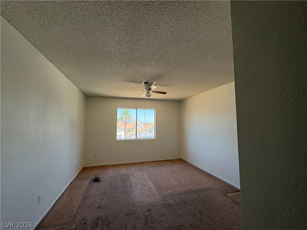 6808 Evanston, Las Vegas, NV 89108