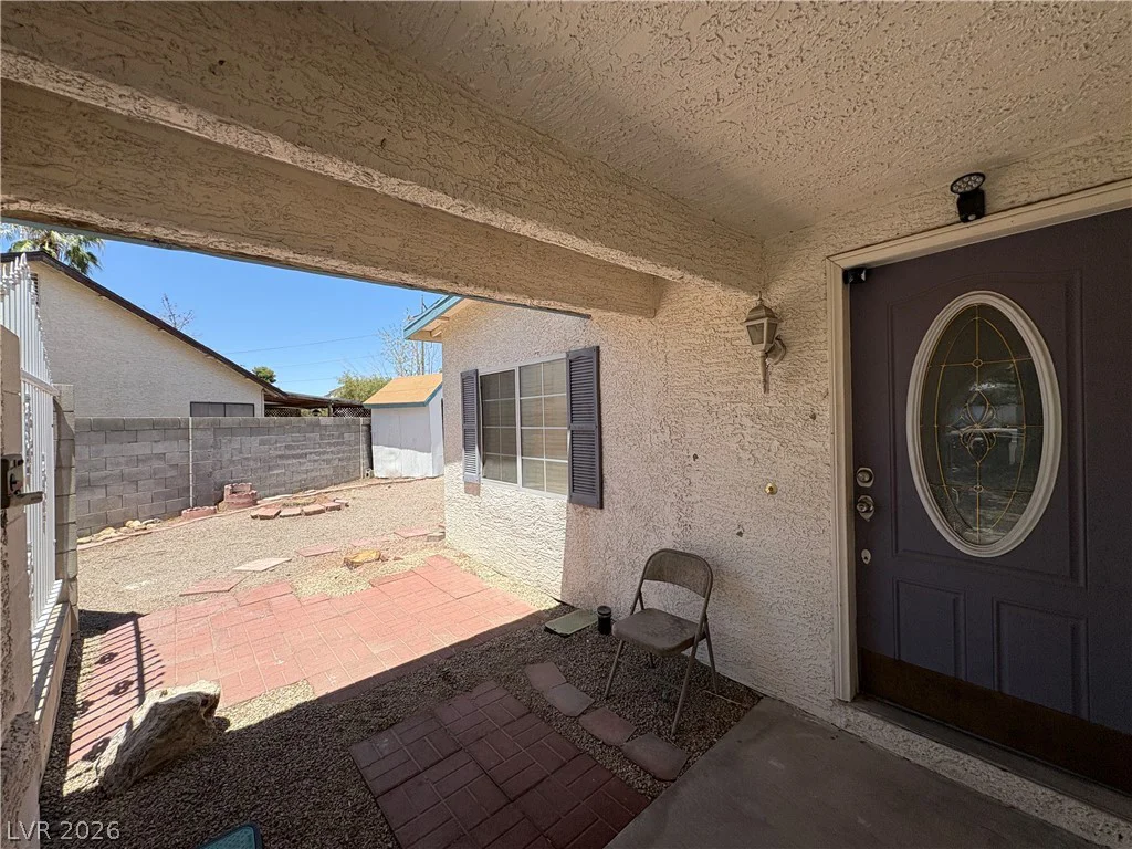6808 Evanston, Las Vegas, NV 89108