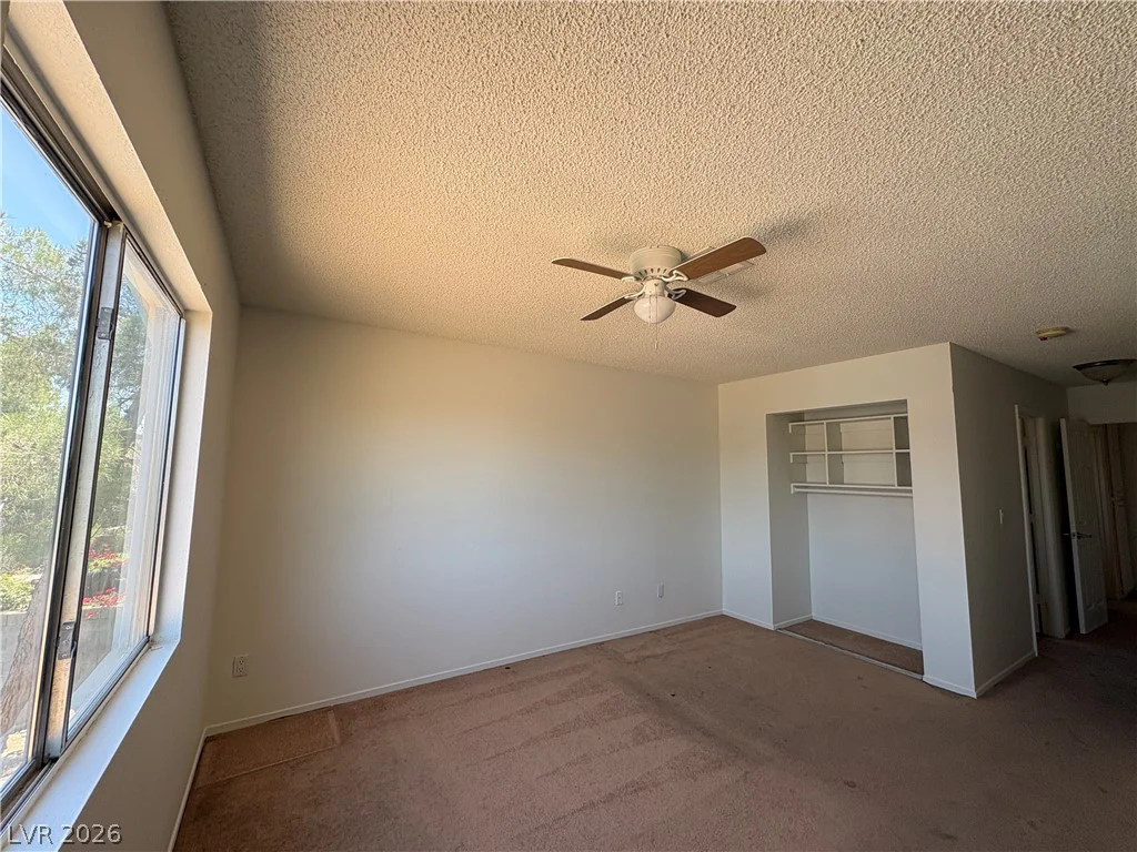 6808 Evanston, Las Vegas, NV 89108