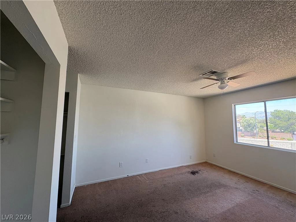 6808 Evanston, Las Vegas, NV 89108