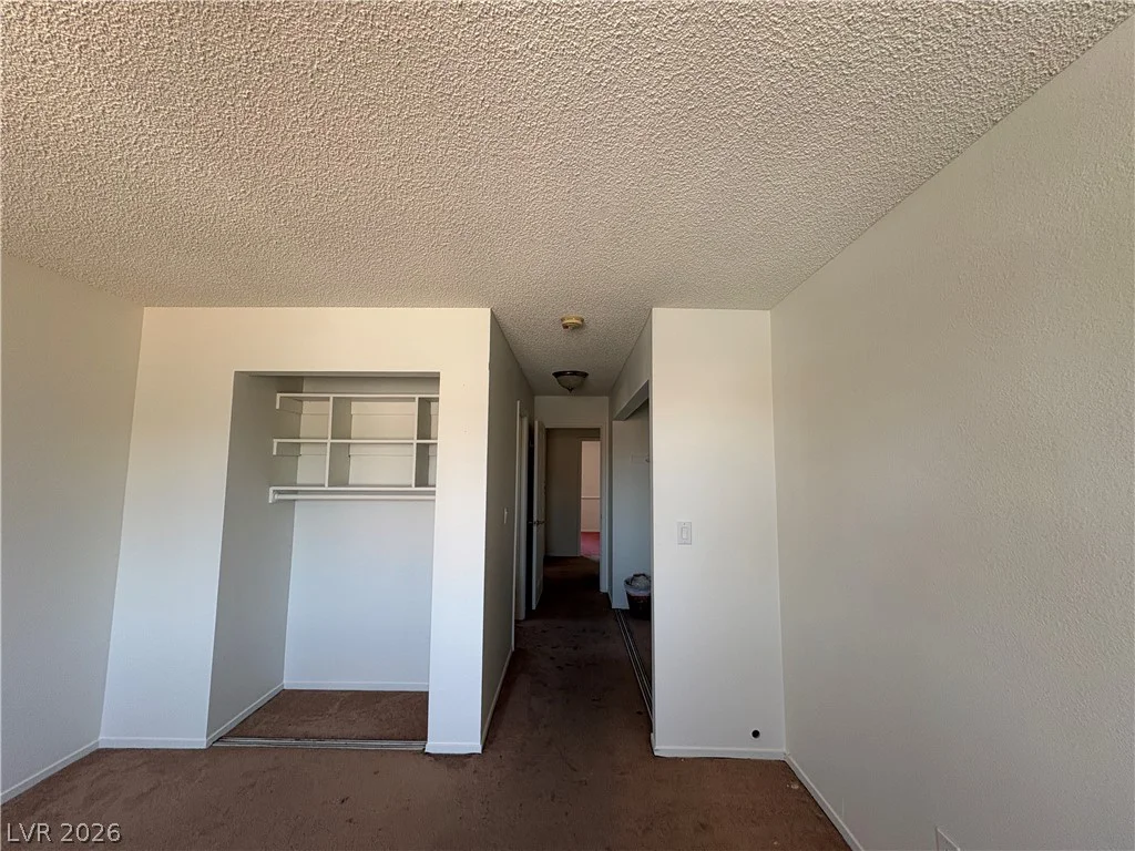 6808 Evanston, Las Vegas, NV 89108