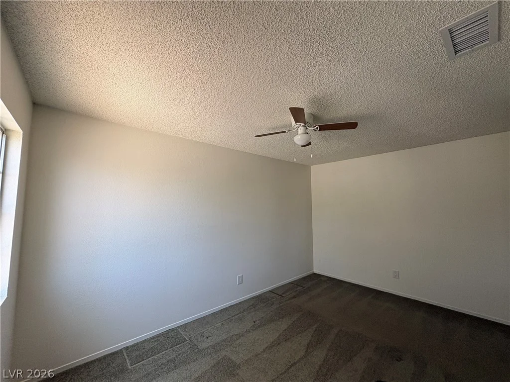 6808 Evanston, Las Vegas, NV 89108