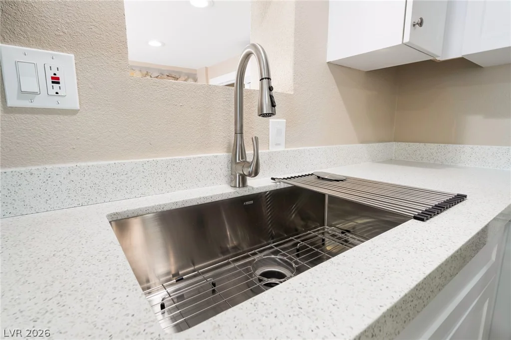 5402 Tahoe, Las Vegas, NV 89142