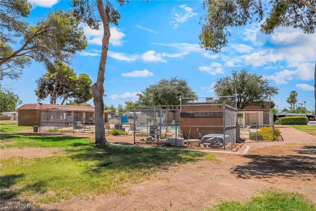 5402 Tahoe, Las Vegas, NV 89142