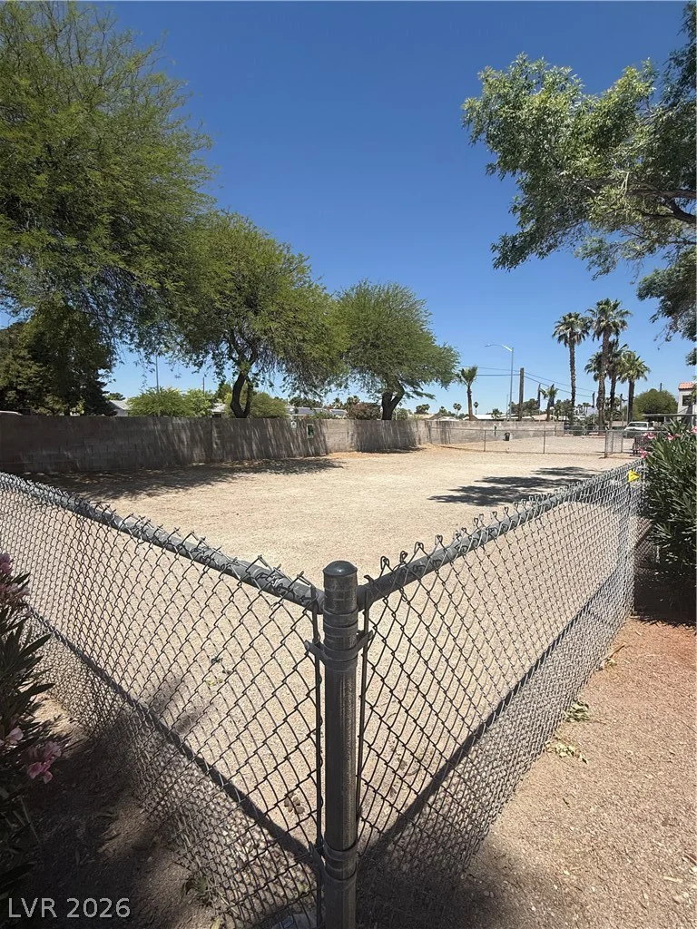3318 Decatur, Las Vegas, NV 89130