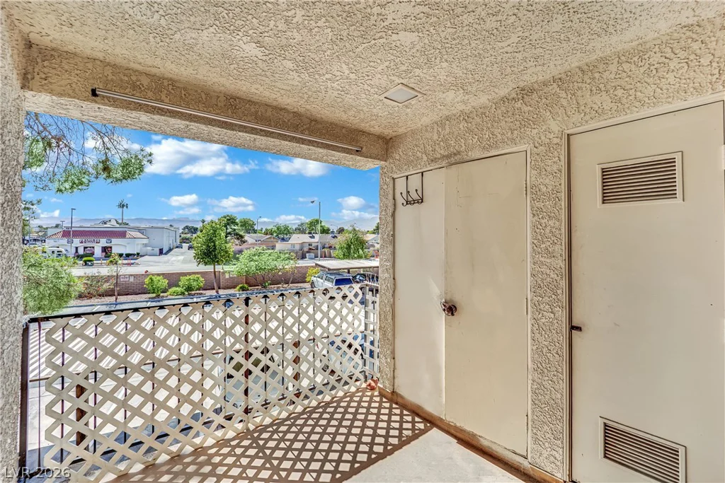 4831 Nara Vista, Las Vegas, NV 89103