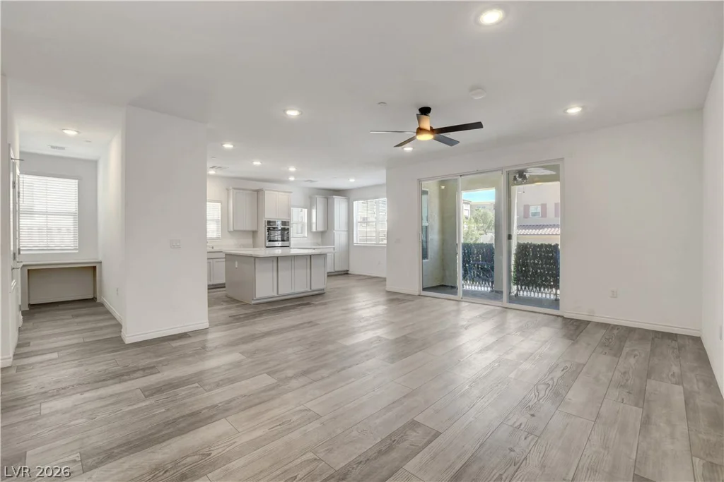 2555 Hampton, Henderson, NV 89052