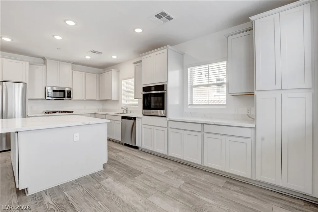 2555 Hampton, Henderson, NV 89052