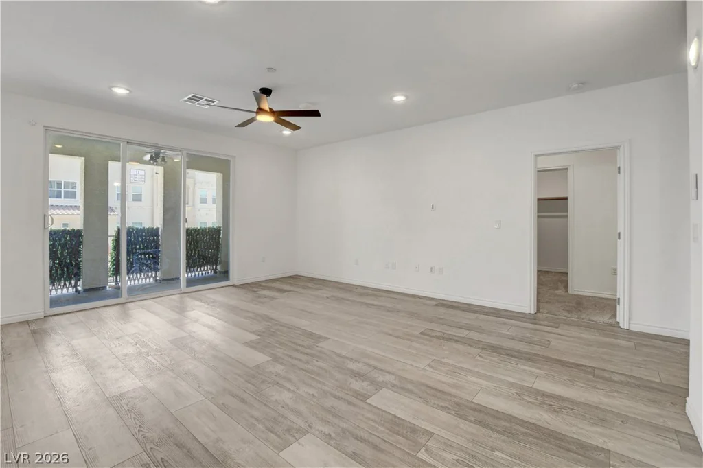 2555 Hampton, Henderson, NV 89052