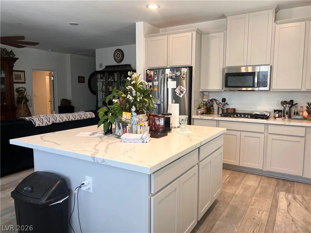 2555 Hampton, Henderson, NV 89052