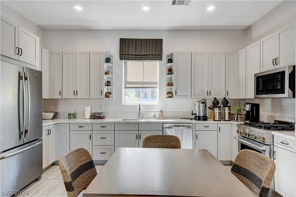 2555 Hampton, Henderson, NV 89052