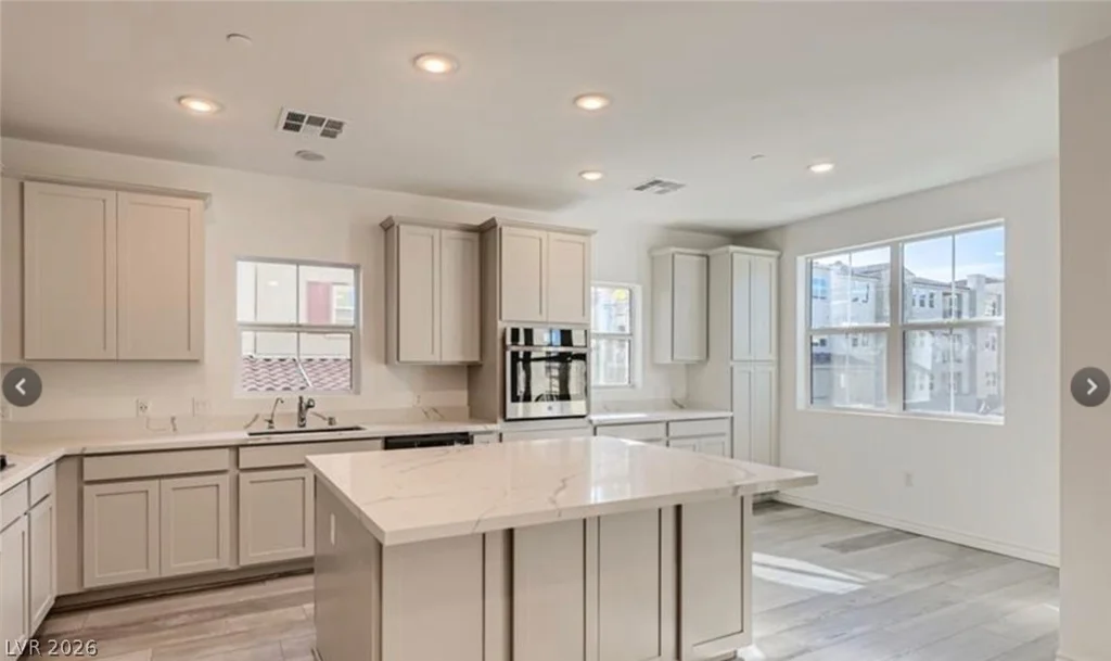 2555 Hampton, Henderson, NV 89052