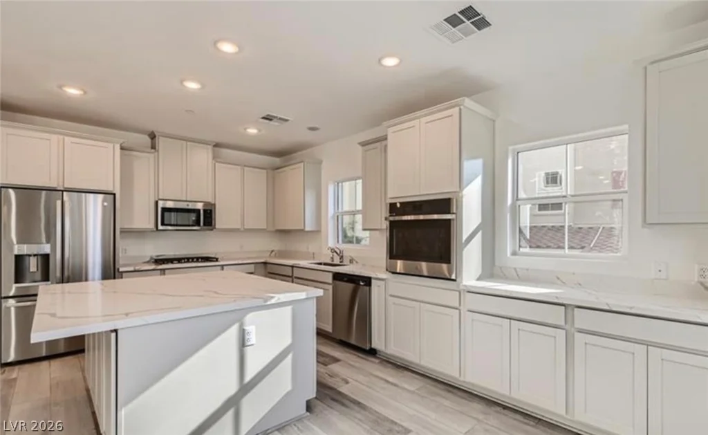 2555 Hampton, Henderson, NV 89052