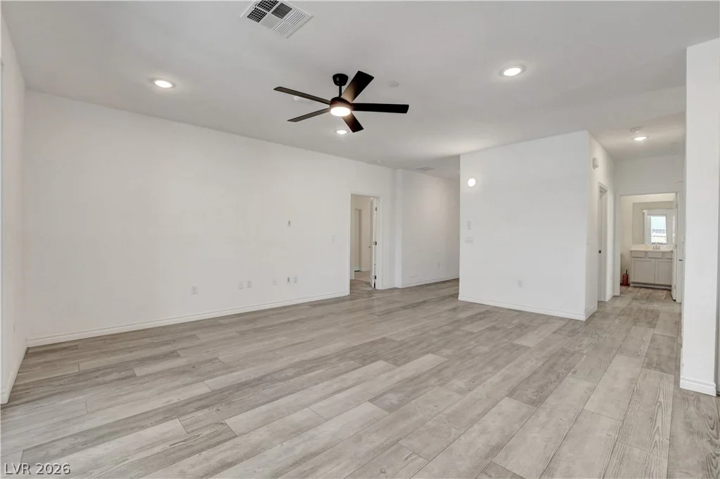 2555 Hampton, Henderson, NV 89052