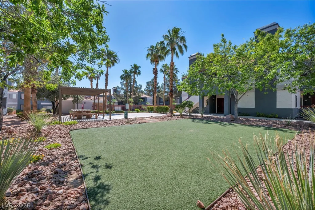 8600 Charleston, Las Vegas, NV 89117