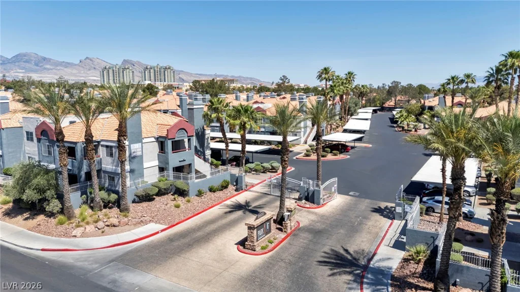 8600 Charleston, Las Vegas, NV 89117