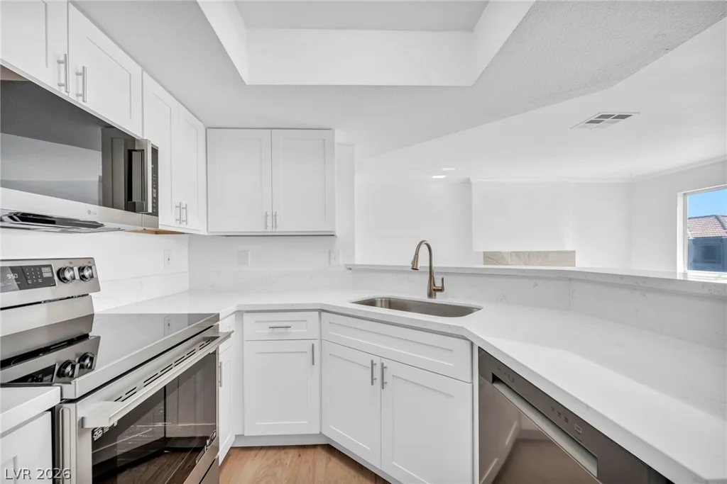 8600 Charleston, Las Vegas, NV 89117