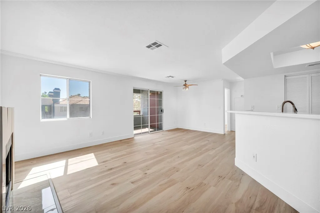 8600 Charleston, Las Vegas, NV 89117