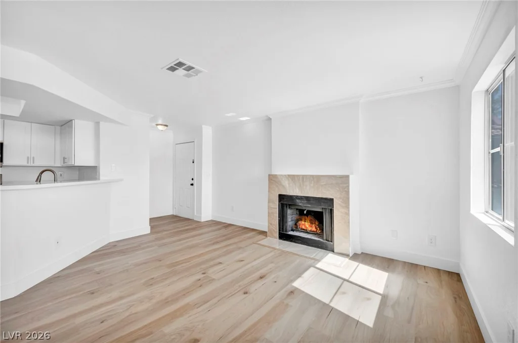 8600 Charleston, Las Vegas, NV 89117