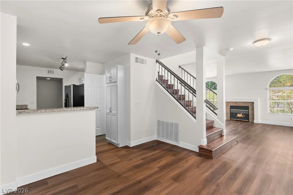 7604 Connemara, Las Vegas, NV 89128