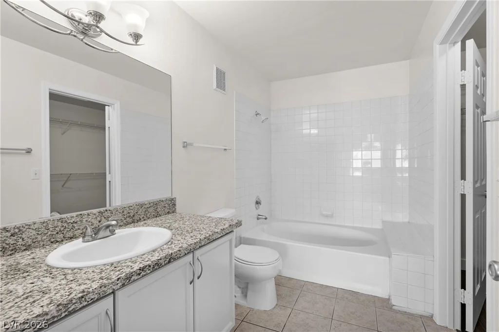 7604 Connemara, Las Vegas, NV 89128