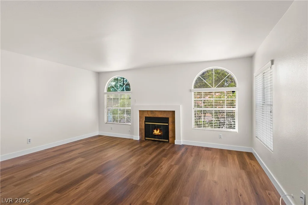 7604 Connemara, Las Vegas, NV 89128