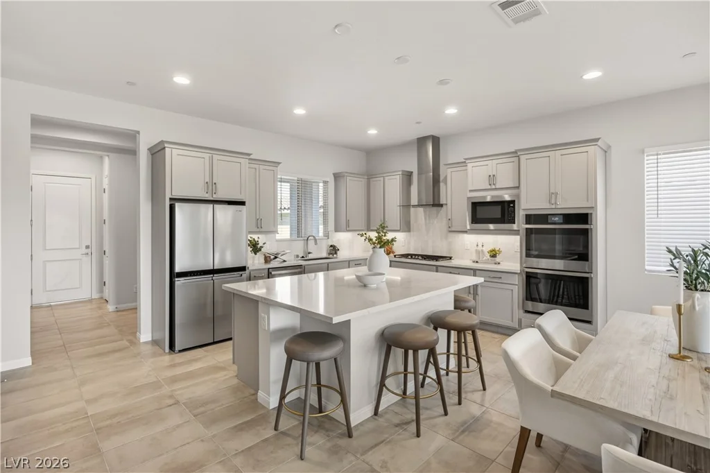 11677 Hatchling, Las Vegas, NV 89138