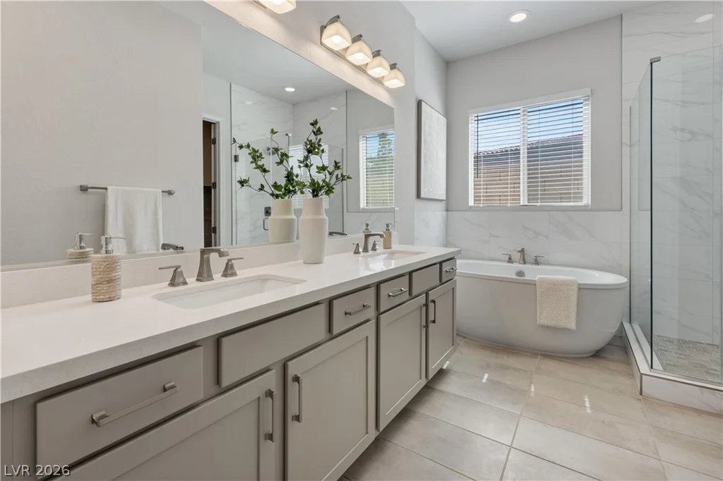 11677 Hatchling, Las Vegas, NV 89138