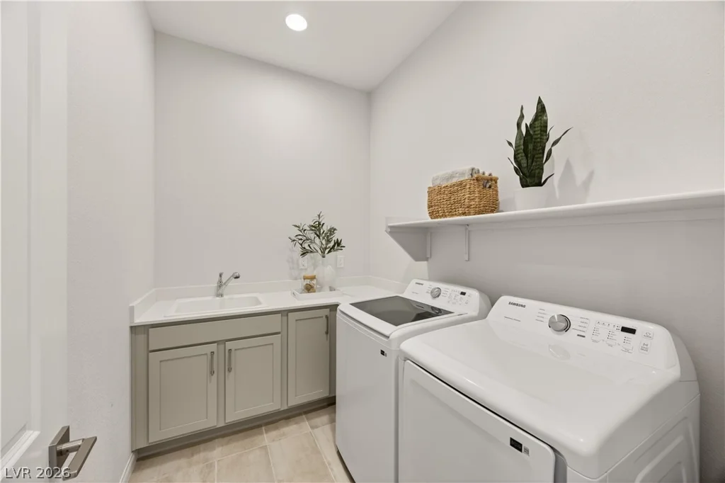 11677 Hatchling, Las Vegas, NV 89138