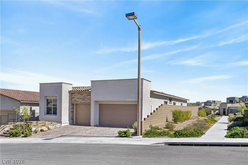11677 Hatchling, Las Vegas, NV 89138