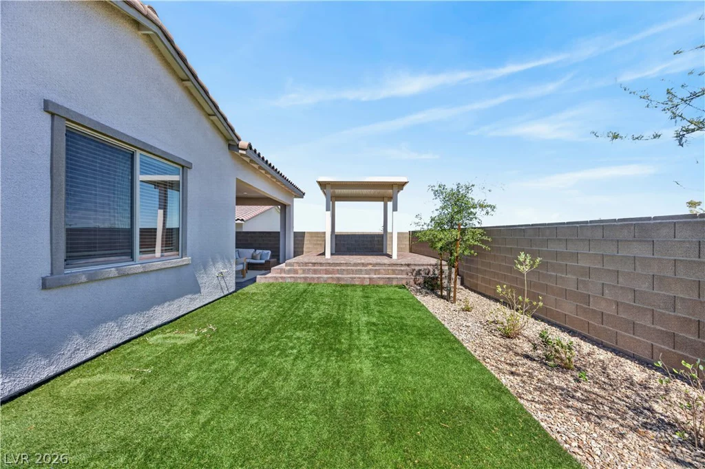 11677 Hatchling, Las Vegas, NV 89138