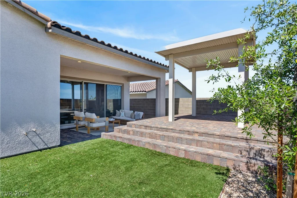11677 Hatchling, Las Vegas, NV 89138