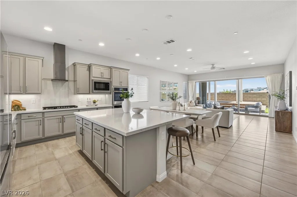 11677 Hatchling, Las Vegas, NV 89138